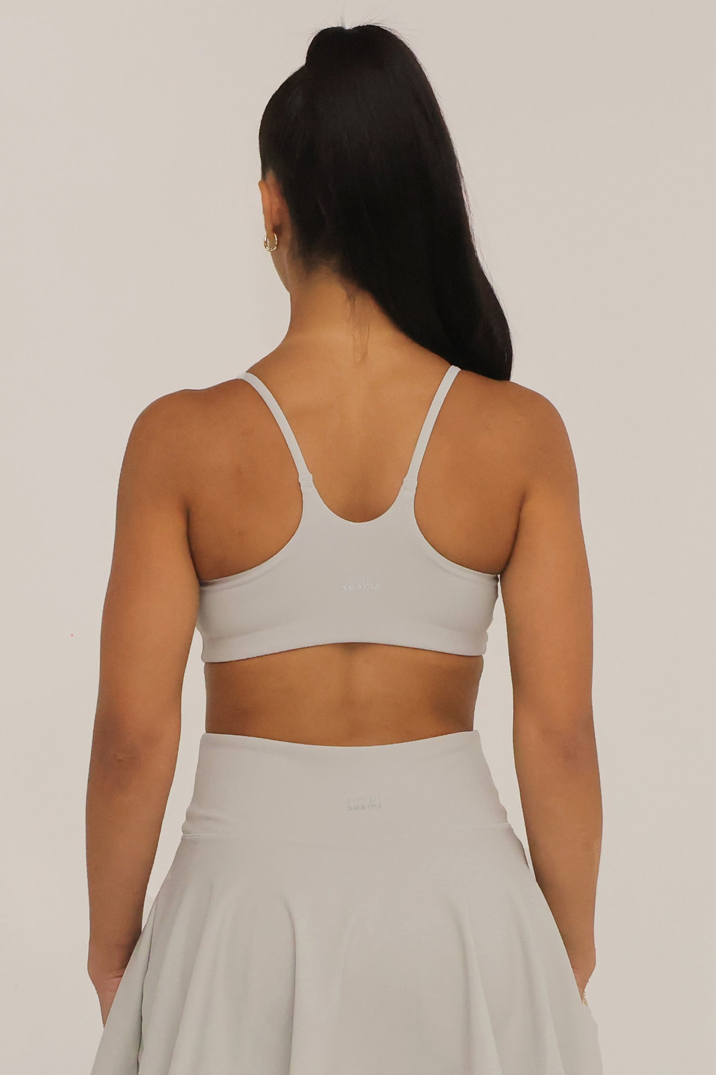 Stride Crop-Mist