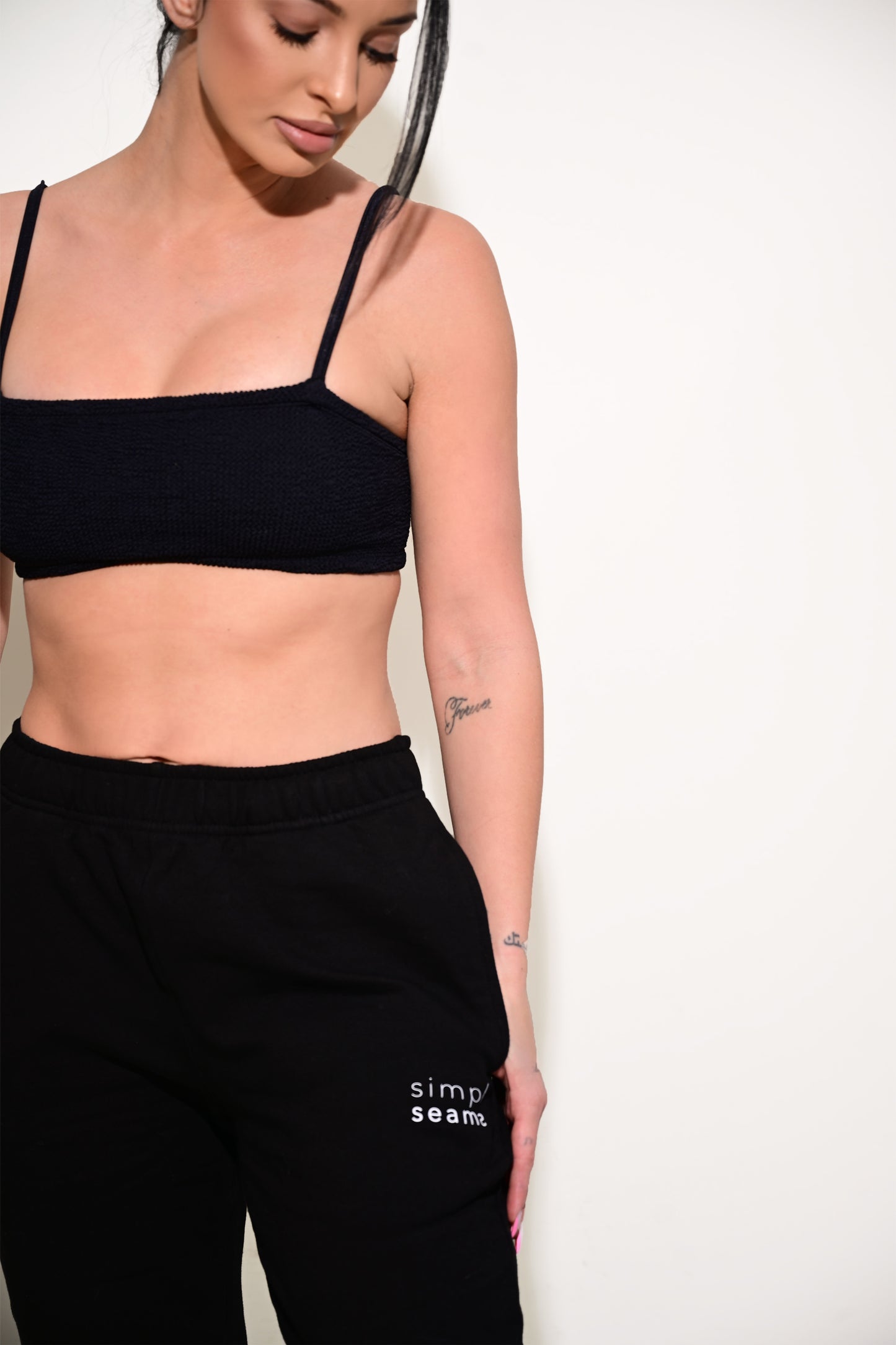 The Tempo Straight Leg Sweat Pants