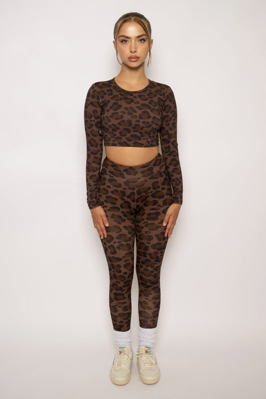 STRAIGHT CUT LEGGINGS WITH SCRUNCH